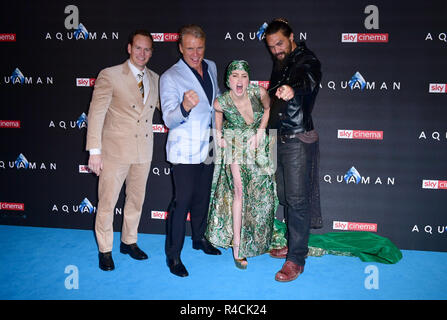 (Von links nach rechts) Patrick Wilson, Dolph Lungren, Amber Heard und Jason Momoa die Aquaman Premiere im Cineworld in Leicester Square, London statt. Stockfoto