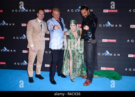 (Von links nach rechts) Patrick Wilson, Dolph Lungren, Amber Heard und Jason Momoa die Aquaman Premiere im Cineworld in Leicester Square, London statt. Stockfoto