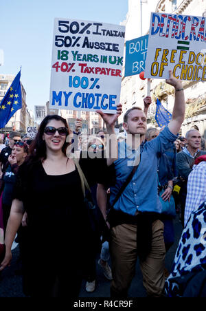 People's Stimme Kampagne März: Hunderttausende besuchen London Pro-EU-Anti-Brexit Okt Protest 2018 Stockfoto