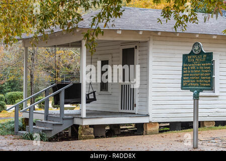 Geburtsort der Amerikanischen Symbol Musik Elvis Presley in Tupelo, Mississippi. Elvis war in diesem Haus von seinem Vater am 8. Januar 1935 gebaut geboren. Stockfoto