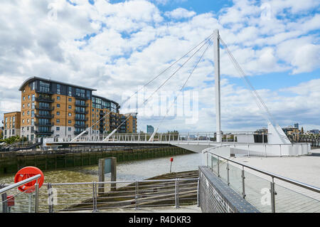Neue Hängebrücke über Deptford Creek, Deptford, South East London UK Stockfoto