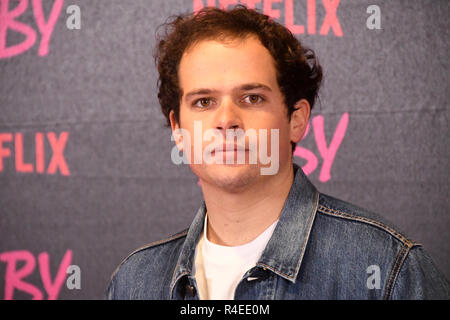 Rom 27 Nov 2018 - Kino Giulio Cesare - Präsentation italienischen Original Serie Netflix "Baby" Brando Pacitto in der Rolle von Fabio Credit: Giuseppe Andidero Credit: Giuseppe Andidero/Alamy leben Nachrichten Stockfoto