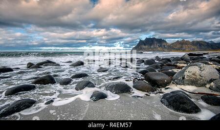 Strand in Utakleiv Vestvagoy, Lofoten, Nordland, Norwegen Stockfoto