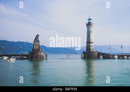 Straßen von Lindau ist eine Stadt und eine Insel auf der östlichen deutschen Seite Bodensee, Bodensee, Bayern, Deutschland Stockfoto
