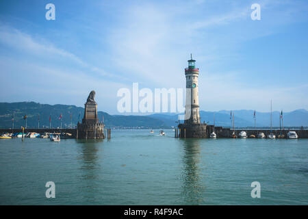 Straßen von Lindau ist eine Stadt und eine Insel auf der östlichen deutschen Seite Bodensee, Bodensee, Bayern, Deutschland Stockfoto