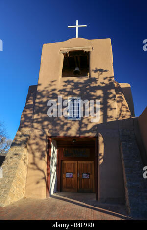 San Miguel Mission, Santa Fe, New Mexico, die älteste Kirche in Nordamerika Stockfoto