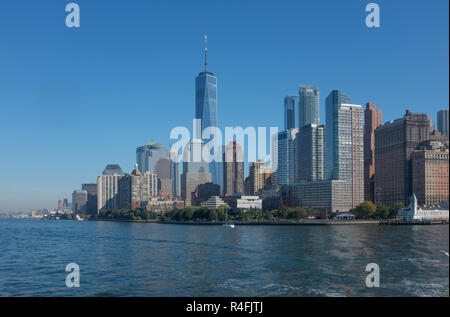 Skyline von Lower Manhattan und Hudson River Stockfoto