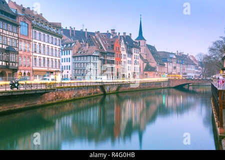 Morgen-Damm in Straßburg, Elsass Stockfoto