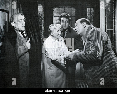 Die LADYKILLERS 1955 Ealing Studios Film mit Von links: Alec Guinness, Katy Johnson, Peter Sellers, Cecil Parker Stockfoto