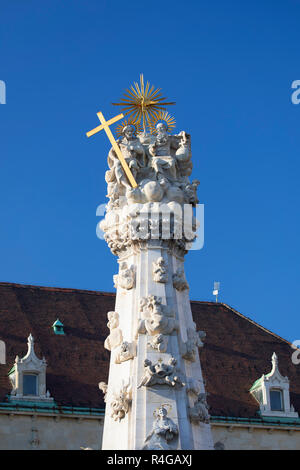 Statue der Heiligen Dreifaltigkeit in der Altstadt von Buda, Budapest, Ungarn Stockfoto