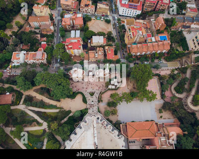 BARCELONA, SPANIEN - 22. AUGUST 2018: View Park Güell in Barcelona. Katalonien, Spanien Stockfoto