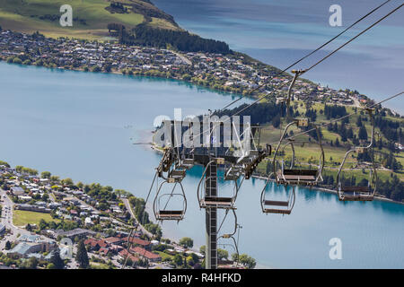 Seilbahn-Blick auf Queenstown und Lake Wakatipu Stockfoto