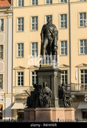 Dresden, Denkmal Friedrich August II. im Neuen Markt, Denkmal Friedrich August II. am Neumarkt Stockfoto