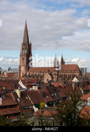 Freiburg, Münster Unserer Lieben Frau, Blick vom Schloßberg von Südwest Stockfoto