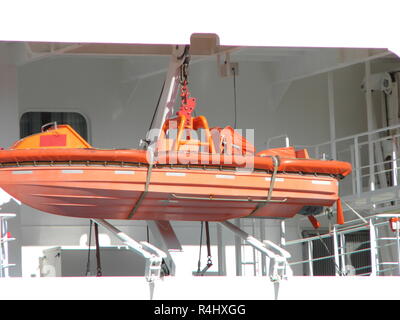 Azamara Quest, touristische Liner in den Hafen. Grosse touristische Schiff. Stockfoto