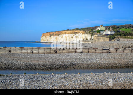 Landschaft von Sieben Schwestern weißen Kreidefelsen in South Downs National Park, East Sussex, Eastbourne, England, Vereinigtes Königreich Stockfoto