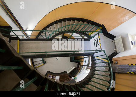 Wendeltreppe im Inneren Saint Catherine's Leuchtturm/St Catherines light house interior auf der Insel Wight. UK. (98) Stockfoto