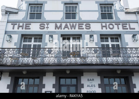 St Mawes Hotel direkt am Meer in St Mawes an der Südküste von Cornwall, England, Großbritannien Stockfoto