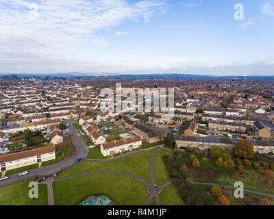 Luftaufnahme von St Mellons Stadt in Cardiff, Wales, UK Stockfoto