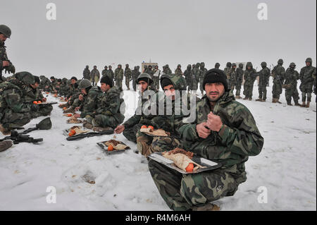 Kabul Kabul/Afghanistan - ca. 2008: Die Kabul militärischen Training Center ist ein Basic Training Center für die afghanischen Streitkräfte. Stockfoto