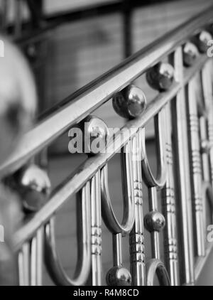 Handlauf AUS EDELSTAHL Stockfoto