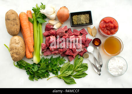 Italienische Rindergulasch Zutaten Stockfoto