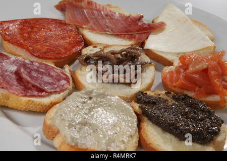 Einen Schuß aus einer Reihe von verschiedenen Sandwiches Stockfoto