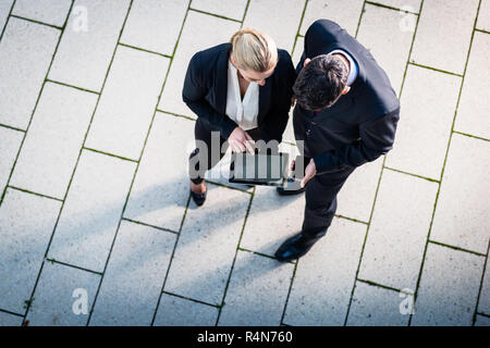 Der Mann und die Frau in der Ansicht von oben Stockfoto