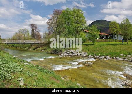 Ansicht der Prien in Aschau, Oberbayern, Süddeutschland Stockfoto