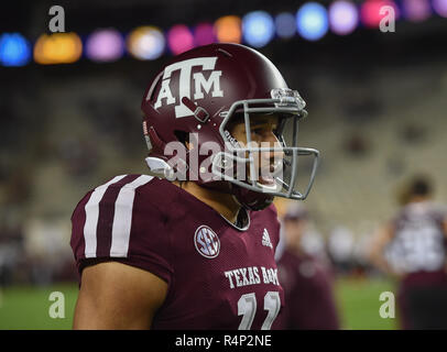 November 24, 2018 College Station, TX... Texas A&M quarterback, Kellen Mond (11), während der NCAA Football Spiel zwischen der Texas A&M Aggies und die LSU Tiger, in College Station, TX. (Absolut komplette Fotograf & Company Credit: Joseph Calomeni/MarinMedia.org/Cal Sport Media) Stockfoto