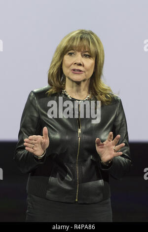 Las Vegas, Nevada, USA. 06. Jan 2016. Heiraten T. Barra, CEO von General Motors, spricht auf der 2016 International Consumer Electronics Show (CES) in Las Vegas, Nevada, USA, 06. Januar 2016. Credit: Jason Ogulnik/dpa | Verwendung weltweit/dpa/Alamy leben Nachrichten Stockfoto