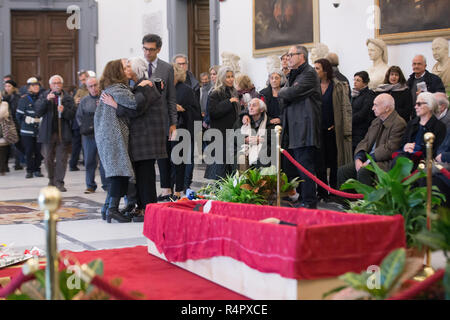 Rom, Italien. 27 Nov, 2018. Bestattungsinstitut der italienische Regisseur Bernardo Bertolucci in Rom Quelle: Matteo Nardone/Pacific Press/Alamy leben Nachrichten Stockfoto