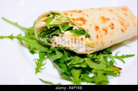 Hähnchen-Tortilla-wrap Stockfoto