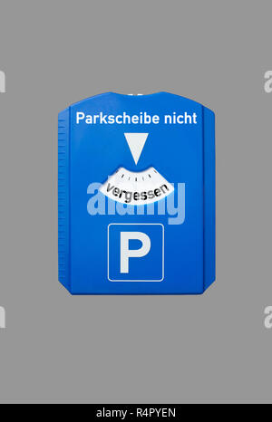 Vergessen Sie nicht, eine Parkscheibe mit den Worten Parkscheibe Stockfoto