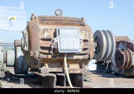Alte rostige Elektromotor Stockfoto