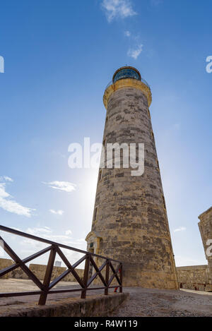 Der alte Leuchtturm am Morro Castle, Havanna, Kuba. Stockfoto