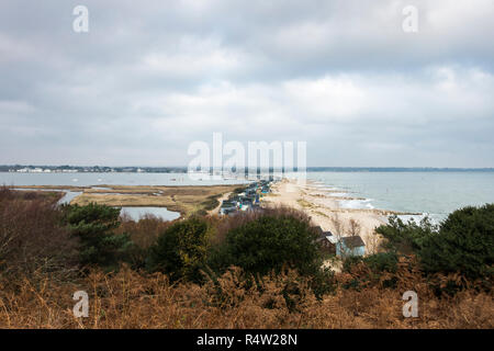 Anzeigen von mudeford Spucken von Warren Hill, Hengistbury Head, Dorset, Großbritannien Stockfoto