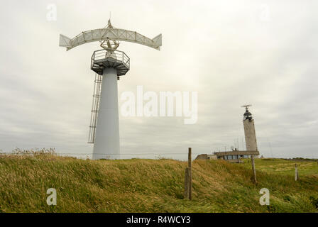 Leuchtturm am Cap Gris-Nez, südlich von Calais Calais/Boulogne-sur-Mer auf der Küstenstraße. Stockfoto