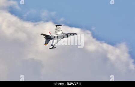 Belgische Luftwaffe F-16 Fighting Falcon bei der Royal International Air Tattoo 2018 Stockfoto
