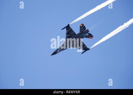 Belgische Luftwaffe F-16 Fighting Falcon bei der Royal International Air Tattoo 2018 Stockfoto