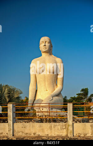 20-Jan -2013-35 - Fuß Jalakanyaka Statue von Meerjungfrau in Mahatma Gandhi Park in Kollam Beach, kerala-india Asien Stockfoto