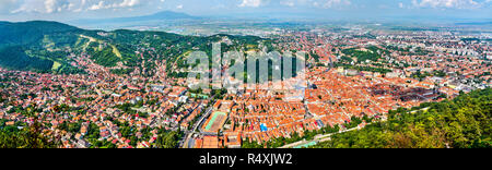 Antenne Panorama von Brasov in Rumänien Stockfoto