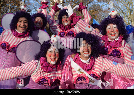 Darsteller auf der 92. jährlichen Thanksgiving Day Parade von Macy's anzusehen in New York am Nov. 22, 2018. Stockfoto