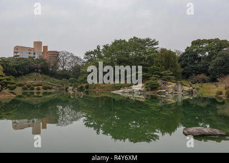 Ritsurin Koen im Winter, traditionellen Japanischen Garten, Takamatsu, Kagawa, Shikoku, Japan Stockfoto