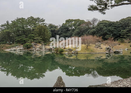 Ritsurin Koen im Winter, traditionellen Japanischen Garten, Takamatsu, Kagawa, Shikoku, Japan Stockfoto