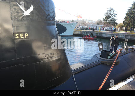 Gdynia, Polen. 28. Nov 2018. ORP Sep U-Boot ist mehr gesehen. Polnische Marine feiert 100-jähriges Bestehen mit defilade und Marineschiffe in Naval Base in Gdynia Credit: Max Ardulf/Alamy leben Nachrichten Stockfoto