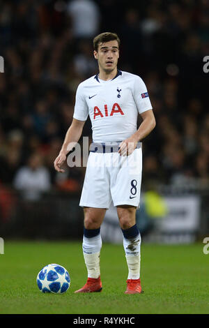 Wembley Stadion, London, UK. 28. November 2018. Harry Winks von Tottenham Hotspur - Tottenham Hotspur v Inter Mailand, UEFA Champions League, Wembley Stadion, London (Wembley) - 28. November 2018 Credit: Spieltag Bilder begrenzt/Alamy leben Nachrichten Stockfoto