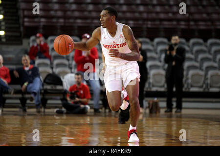 Houston, Texas, USA. 28 Nov, 2018. Houston Cougars guard Armoni Brooks (3) behandelt die Kugel während der ersten Hälfte des NCAA Basketball Spiel zwischen den Houston Cougars und die UT-Rio Grande Valley Vaqueros bei der H&PE-Arena in Houston, TX am 28. November 2018. Credit: Erik Williams/ZUMA Draht/Alamy leben Nachrichten Stockfoto