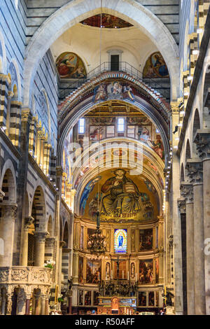 Pisa, Italien - 23 September, 2018: die Einrichtung von Pisa Kathedrale oder Duomo di Santa Maria Assunta Stockfoto