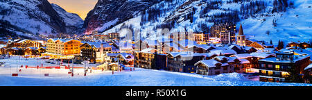 Val d'IsÃ¨re Stadt Stockfoto